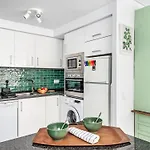 Eurosol-3 By Interhome Daire *